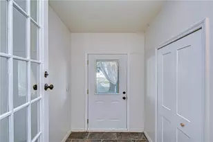 5438 Antigua Dr, Zephyrhills, FL 33541 - Photo 43