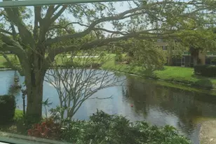 225 Country Club Dr, Largo, FL 33771 - Photo 1