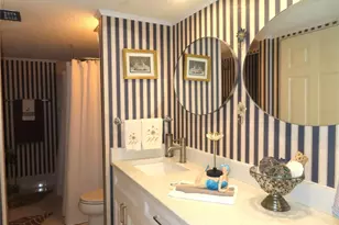 225 Country Club Dr, Largo, FL 33771 - Photo 15