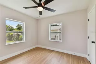 1826 30th St S, Saint Petersburg, FL 33712 - Photo 15