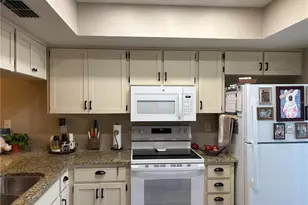 811 Oak Park Pl, Brandon, FL 33511 - Photo 5