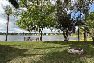 22841 St Thomas Cir, Lutz, FL 33549 - Photo 25
