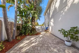 1804 W Erna Dr, Tampa, FL 33603 - Photo 39