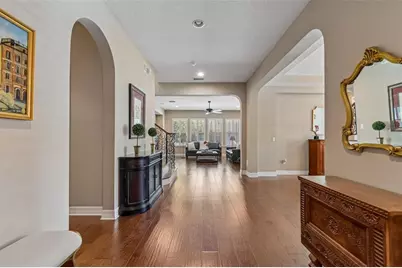 2601 Milford Berry Lane, Tampa, FL 33618 - Photo 5