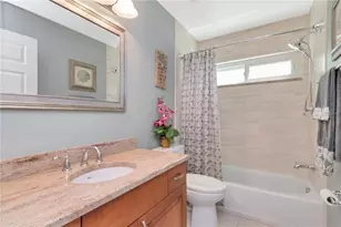 9721 Fox Hollow Rd, Tampa, FL 33647 - Photo 17