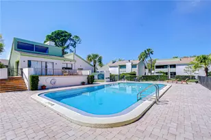 13402 Pinelake Way, Tampa, FL 33618 - Photo 37