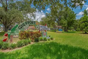 5117 Tangerine Ave S, Gulfport, FL 33707 - Photo 29