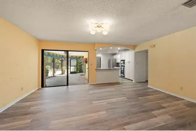 1221 Magdalene Grove Avenue, Tampa, FL 33613 - Photo 15