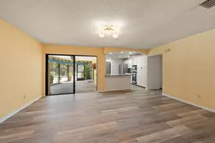 1221 Magdalene Grove Ave, Tampa, FL 33613 - Photo 15