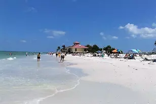 303 Woodlake Wynde, Oldsmar, FL 34677 - Photo 23