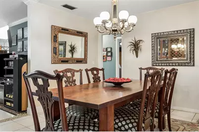 3025 Samara Drive, Tampa, FL 33618 - Photo 7