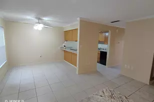 1044 82nd Terrace N, Saint Petersburg, FL 33702 - Photo 9