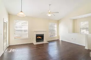 10467 Villa View Cir, Tampa, FL 33647 - Photo 7