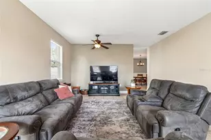 3712 Crystal Dew St, Plant City, FL 33567 - Photo 7