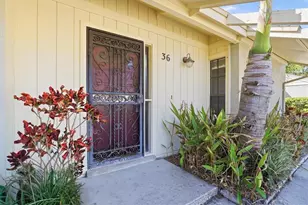 36 Windrush Bay Dr, Tarpon Springs, FL 34689 - Photo 5