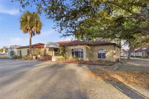 9729 N Armenia Ave, Tampa, FL 33612 - Photo 1