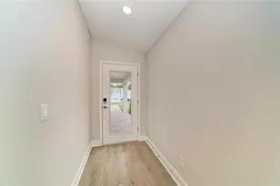 12373 Oak Hill Way, Parrish, FL 34219 - Photo 11