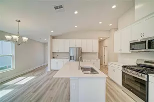 12369 Oak Hill Way, Parrish, FL 34219 - Photo 13