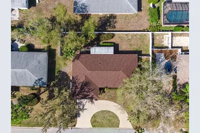 7918 Cypress Lake Drive, Sarasota, FL 34243 - Photo 29