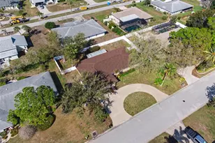 7918 Cypress Lake Dr, Sarasota, FL 34243 - Photo 31