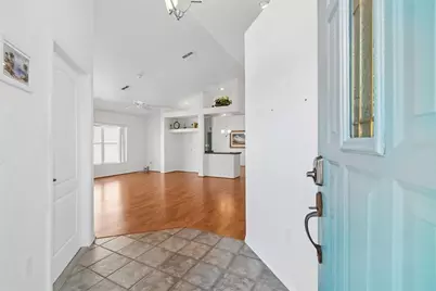 284 Royal Palm Way, Spring Hill, FL 34608 - Photo 3