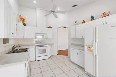 284 Royal Palm Way, Spring Hill, FL 34608 - Photo 23