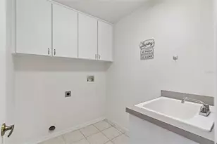 284 Royal Palm Way, Spring Hill, FL 34608 - Photo 17