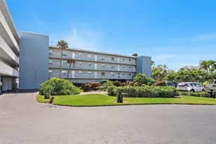 719 Pinellas Bayway S, Tierra Verde, FL 33715 - Photo 1