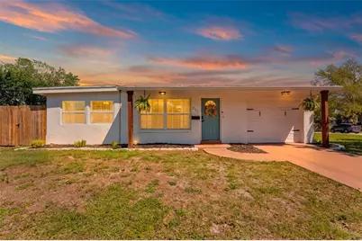 251 Davison Avenue NE, Saint Petersburg, FL 33703 - Photo 1