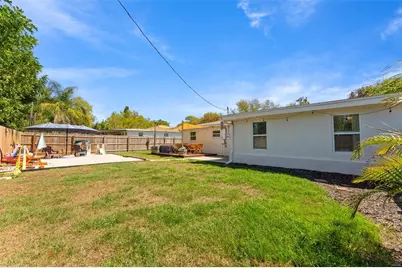 251 Davison Avenue NE, Saint Petersburg, FL 33703 - Photo 41