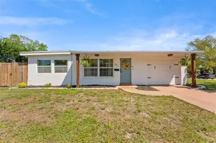 251 Davison Ave NE, Saint Petersburg, FL 33703 - Photo 5