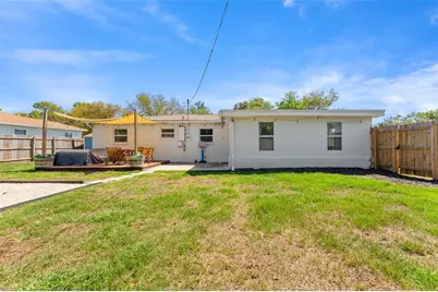 251 Davison Avenue NE, Saint Petersburg, FL 33703 - Photo 37