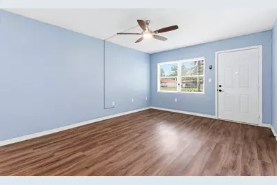 5155 9th Avenue N #104, Saint Petersburg, FL 33710 - Photo 7