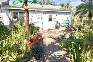 1208 Hull St S, Gulfport, FL 33707 - Photo 27