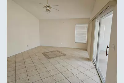 2421 E Del Webb Boulevard, Sun City Center, FL 33573 - Photo 9