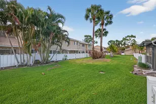 6490 Cape Hatteras Way NE, Saint Petersburg, FL 33702 - Photo 27