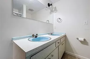 1415 E Idlewild Ave, Tampa, FL 33604 - Photo 47