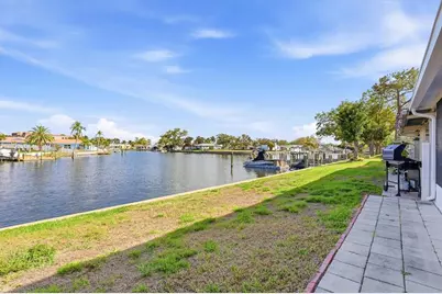 6537 Cape Hatteras Way NE #4, Saint Petersburg, FL 33702 - Photo 51