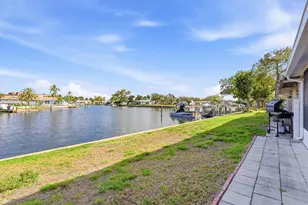 6537 Cape Hatteras Way NE, Saint Petersburg, FL 33702 - Photo 51