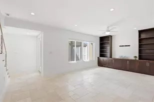 6537 Cape Hatteras Way NE, Saint Petersburg, FL 33702 - Photo 21