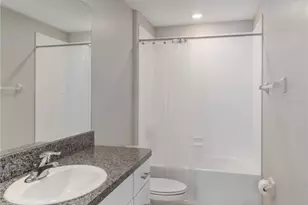 5478 Grays Harbor Ct, Wimauma, FL 33598 - Photo 13