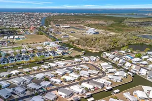 110 E St Lucia Loop, Apollo Beach, FL 33572 - Photo 5