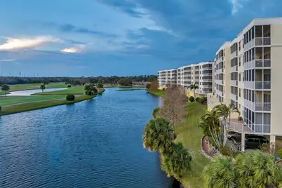 1200 Country Club Drive #1206, Largo, FL 33771 - Photo 5