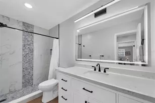 6025 Shore Blvd S, Gulfport, FL 33707 - Photo 19