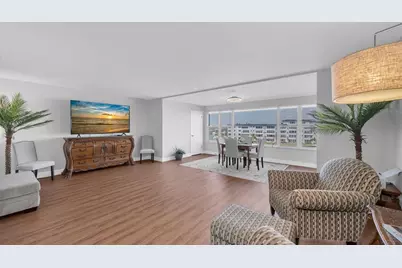6025 Shore Boulevard S #405, Gulfport, FL 33707 - Photo 9