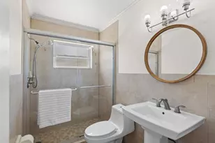 5330 26th Ave N, Saint Petersburg, FL 33710 - Photo 7