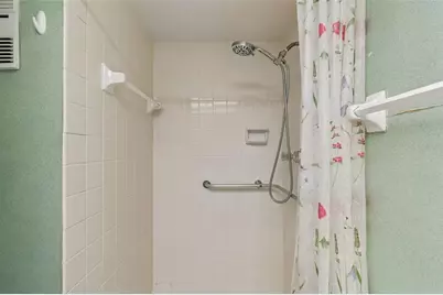 5095 Bay Street NE #110, Saint Petersburg, FL 33703 - Photo 15