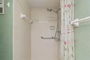 5095 Bay St NE, Saint Petersburg, FL 33703 - Photo 15
