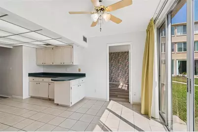 5095 Bay Street NE #110, Saint Petersburg, FL 33703 - Photo 7