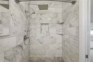 2483 66th Terrace S, Saint Petersburg, FL 33712 - Photo 17